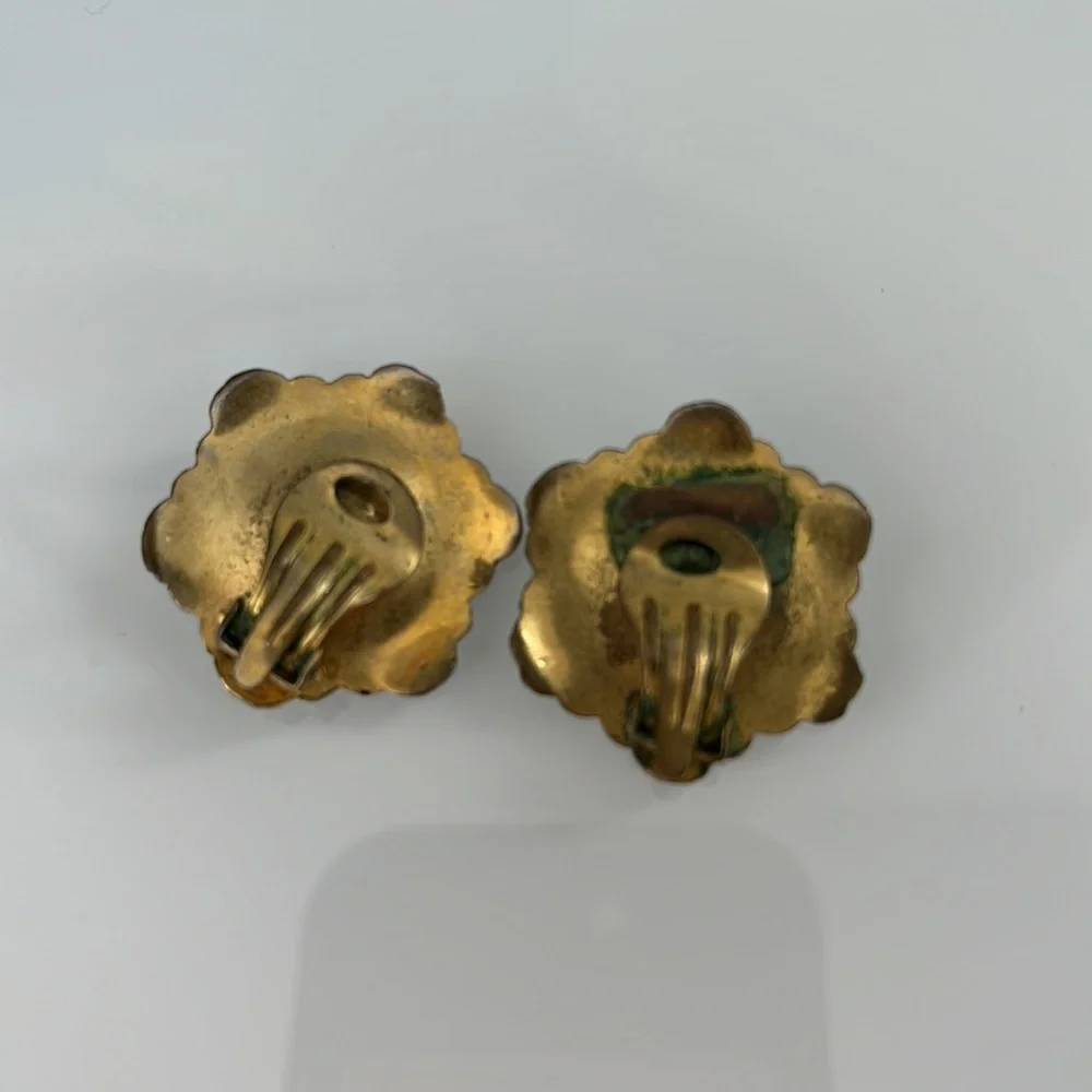 Vintage Filigree Fur Clip / Lapel Pin & Floral Clip On Earrings Bundle_6